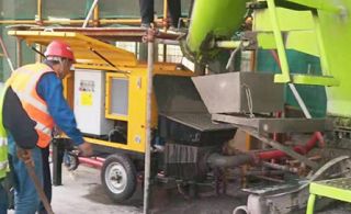 细石混凝土泵合作中国十七冶集团有限公司-公共实训基地工程